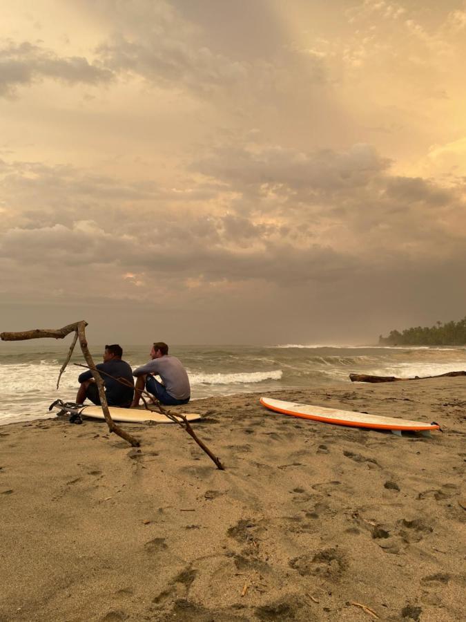 The Mompe Beach Hostal La Poza Zewnętrze zdjęcie