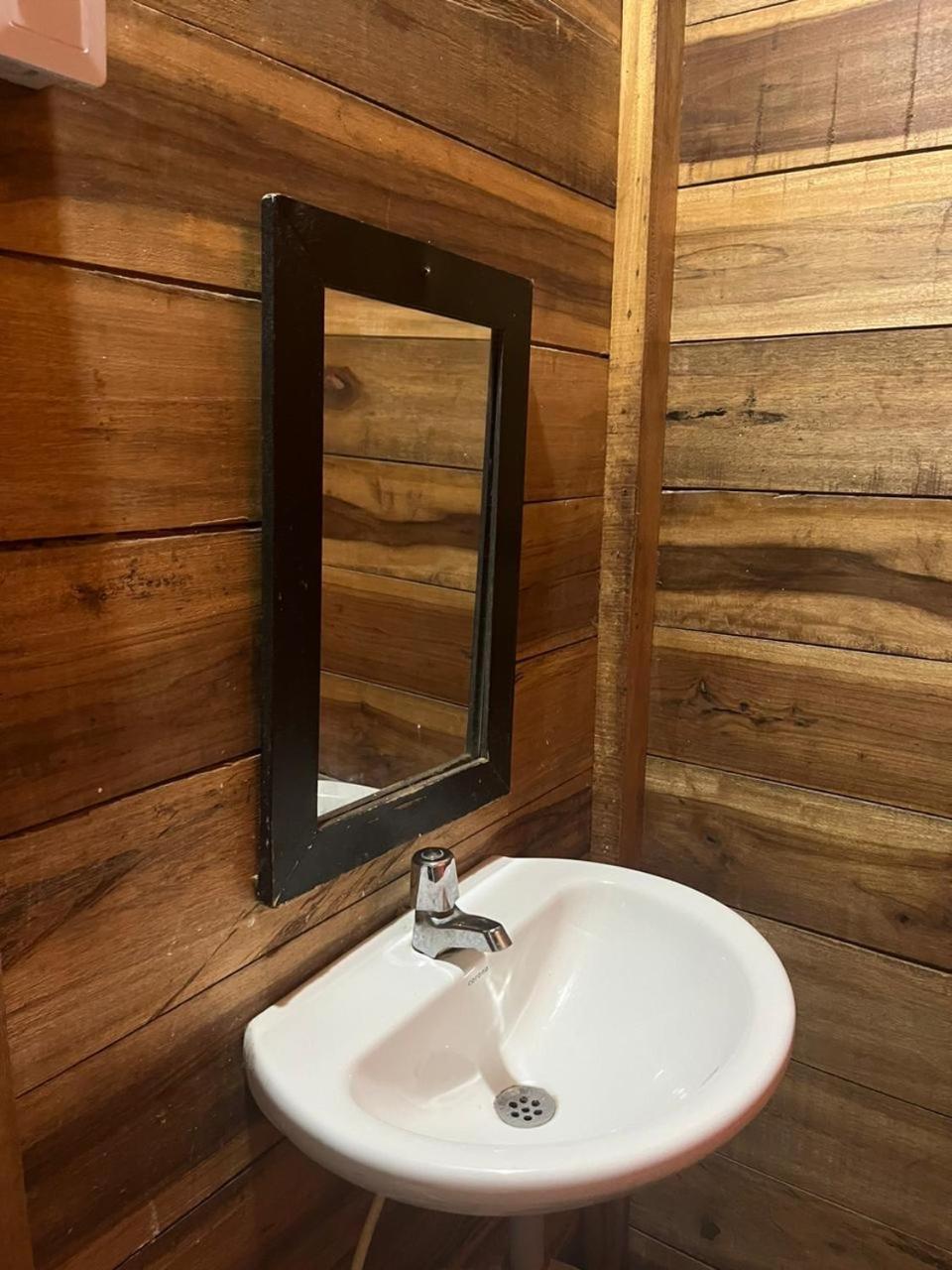 The Mompe Beach Hostal La Poza Zewnętrze zdjęcie