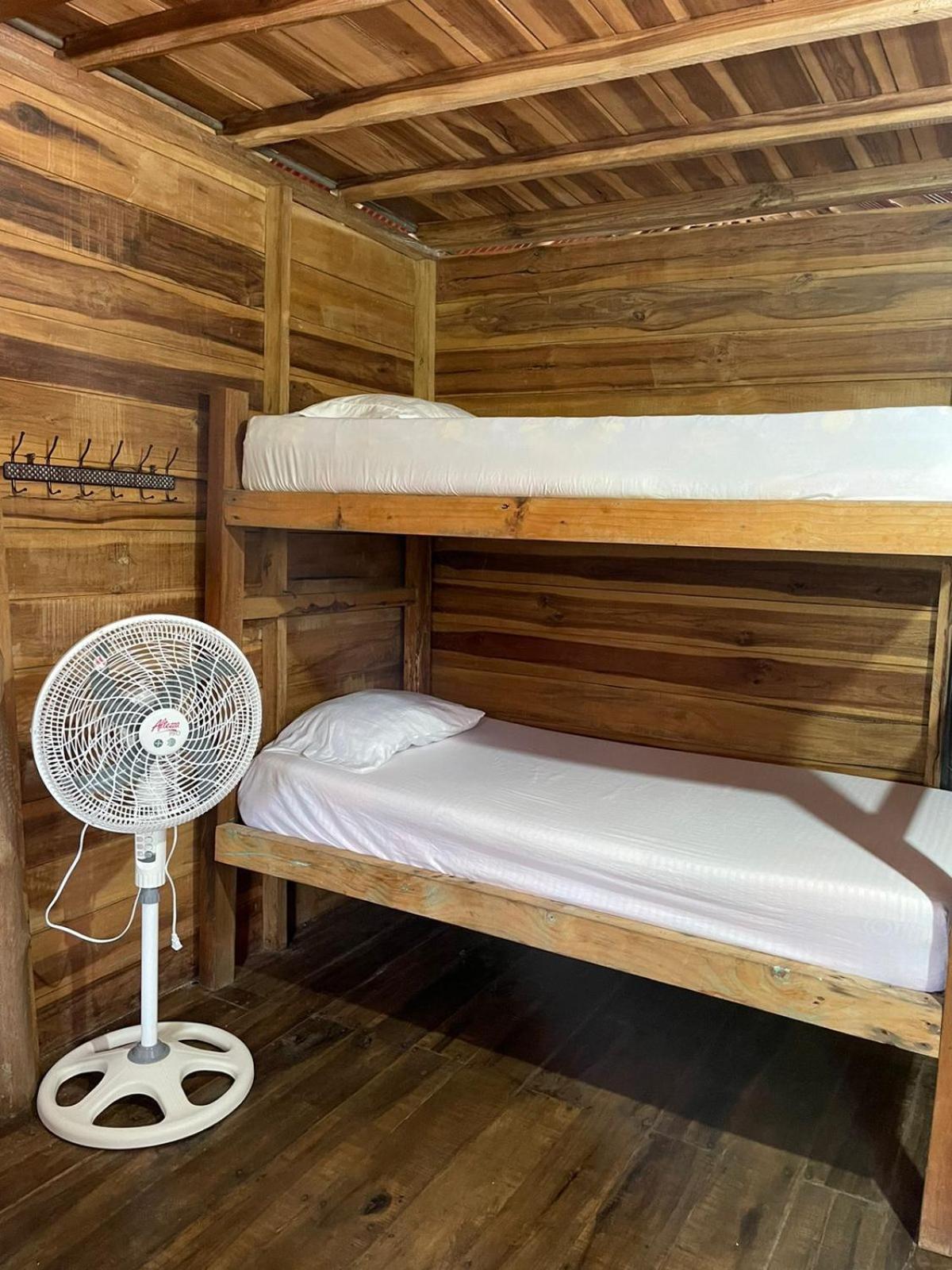 The Mompe Beach Hostal La Poza Zewnętrze zdjęcie