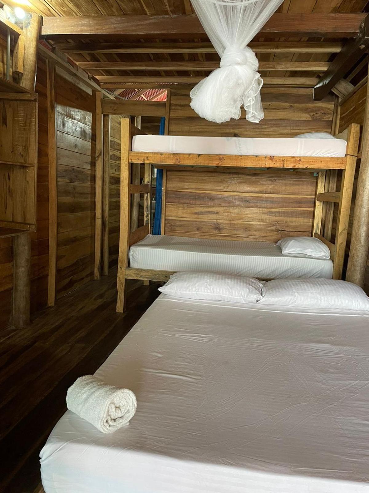 The Mompe Beach Hostal La Poza Zewnętrze zdjęcie