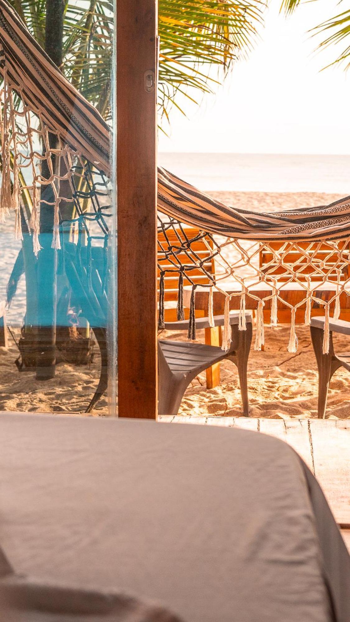 The Mompe Beach Hostal La Poza Zewnętrze zdjęcie