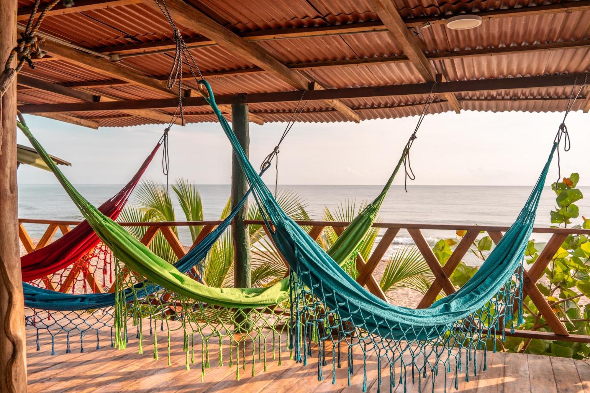 The Mompe Beach Hostal La Poza Zewnętrze zdjęcie