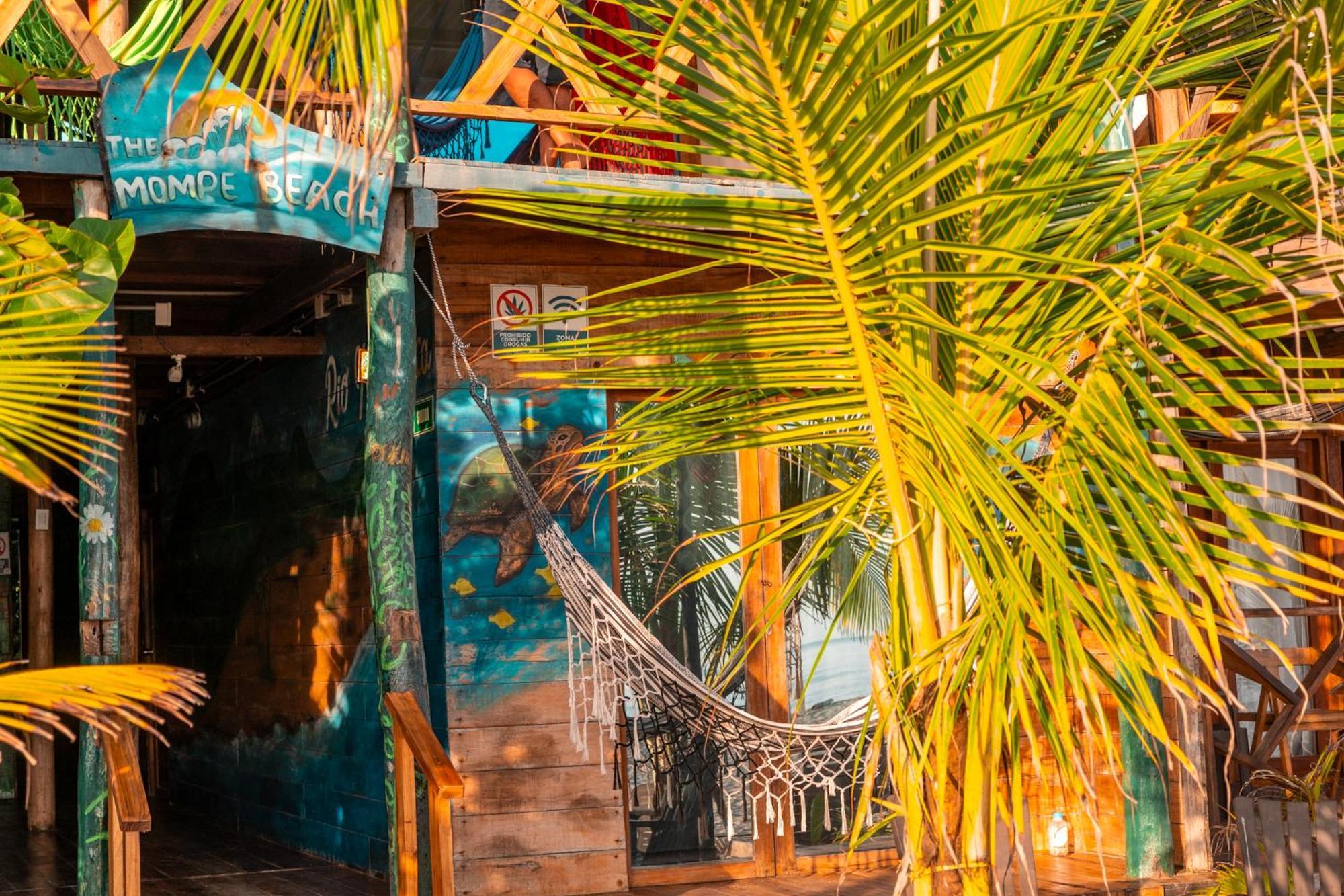 The Mompe Beach Hostal La Poza Zewnętrze zdjęcie